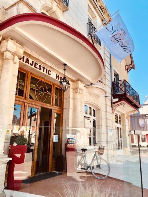 Logis Hotel Majestic Chatelaillon Plage - La Rochelle Exterior photo