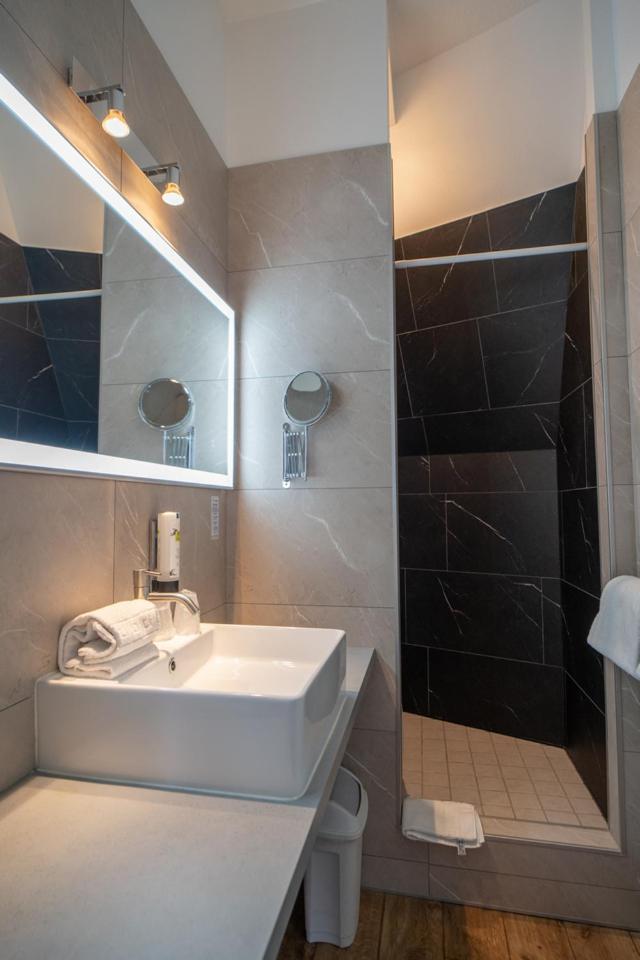 Logis Hotel Majestic Chatelaillon Plage - La Rochelle Room photo