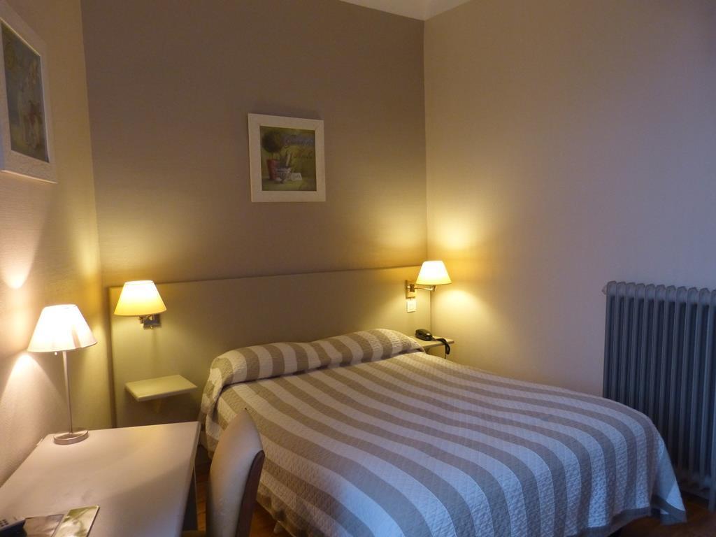 Logis Hotel Majestic Chatelaillon Plage - La Rochelle Exterior photo