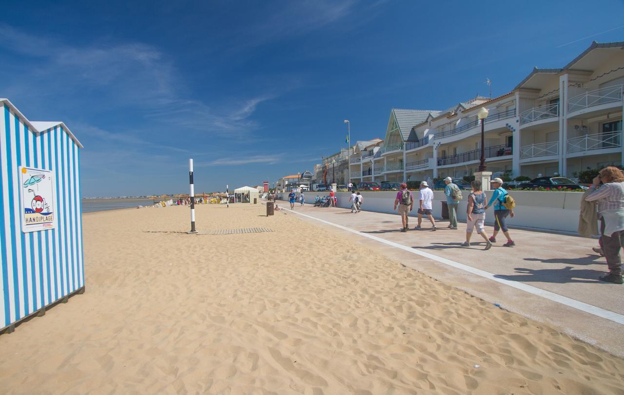 Logis Hotel Majestic Chatelaillon Plage - La Rochelle Exterior photo