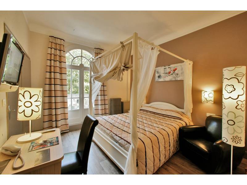 Logis Hotel Majestic Chatelaillon Plage - La Rochelle Exterior photo