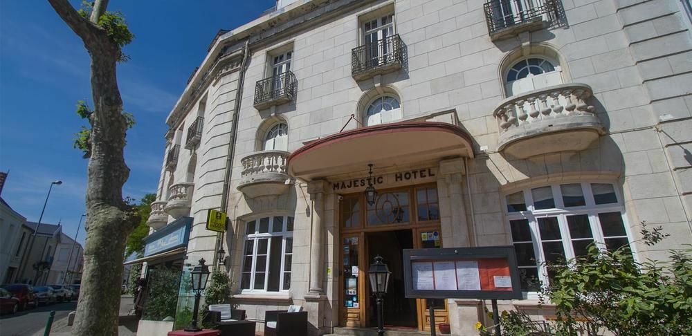Logis Hotel Majestic Chatelaillon Plage - La Rochelle Exterior photo